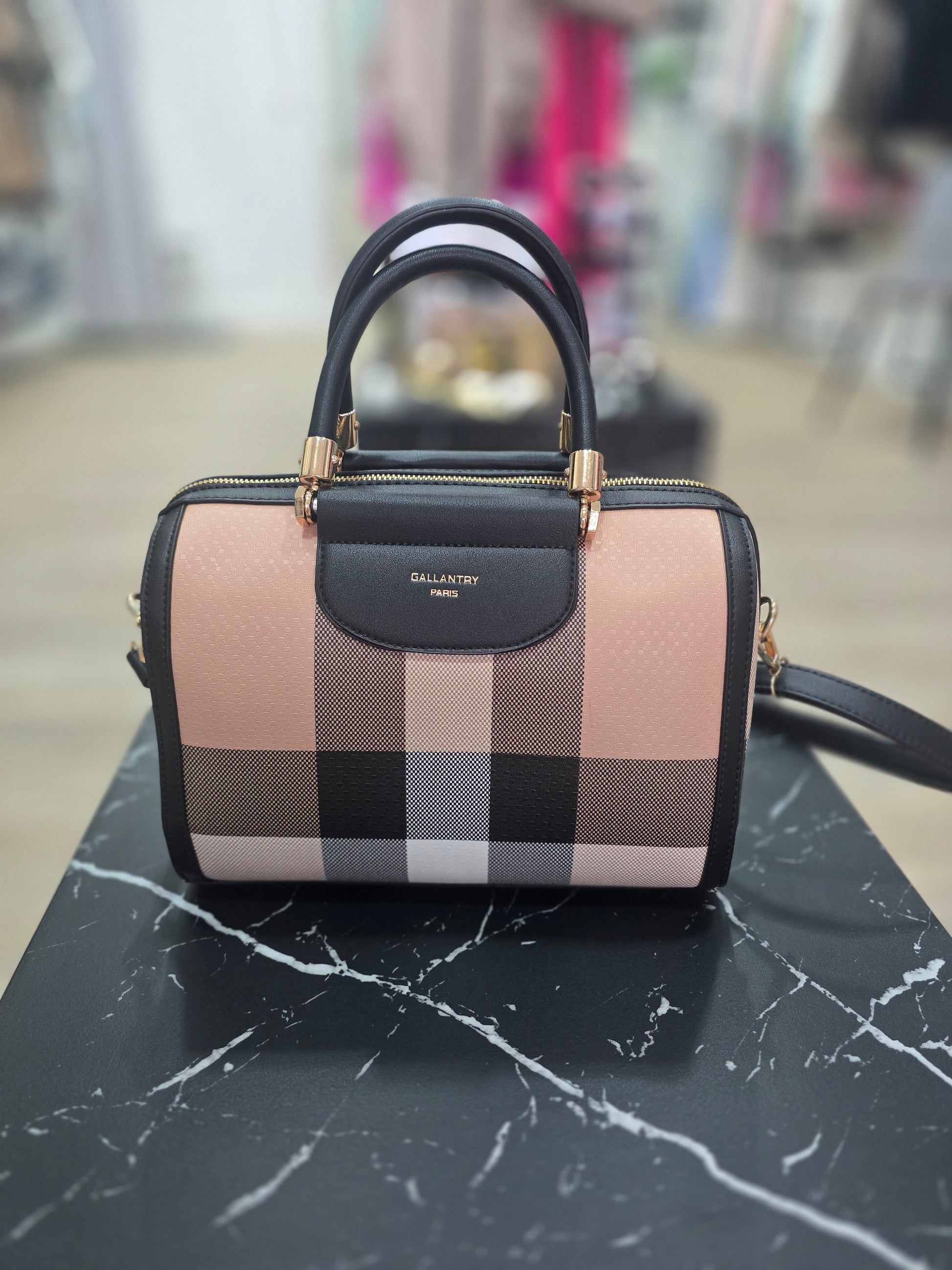 Gallantry Paris Handtasche – Eleganz mit Karomuster