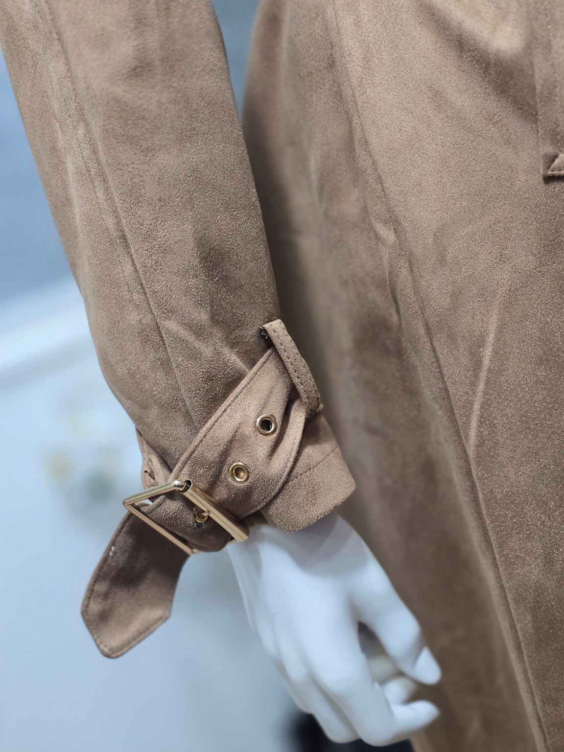 Eleganter Damen Trenchcoat – Wildlederoptik Camel
