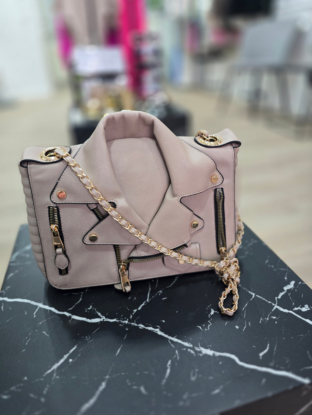 Stylische Biker-Tasche – Eyecatcher für jedes Outfit