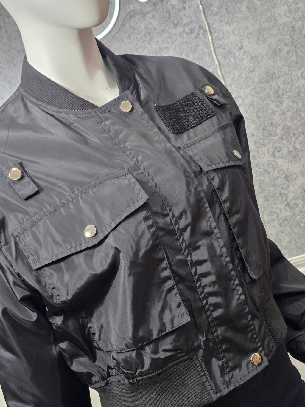 Damen Bomberjacke – Leichte Übergangsjacke Schwarz