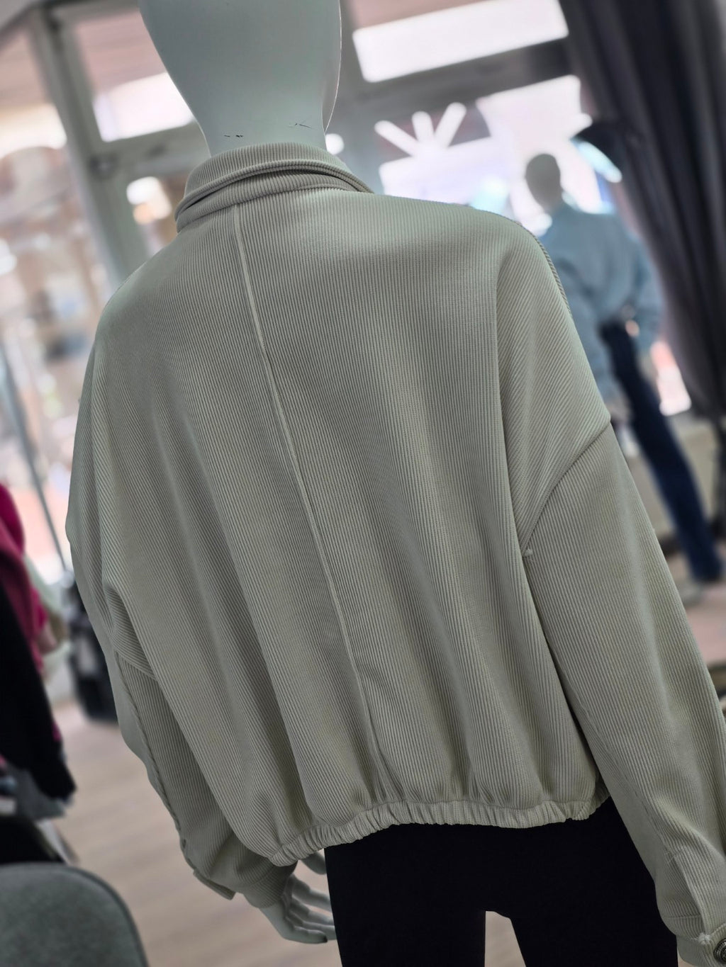 Damenjacke im Oversize-Style – Beige