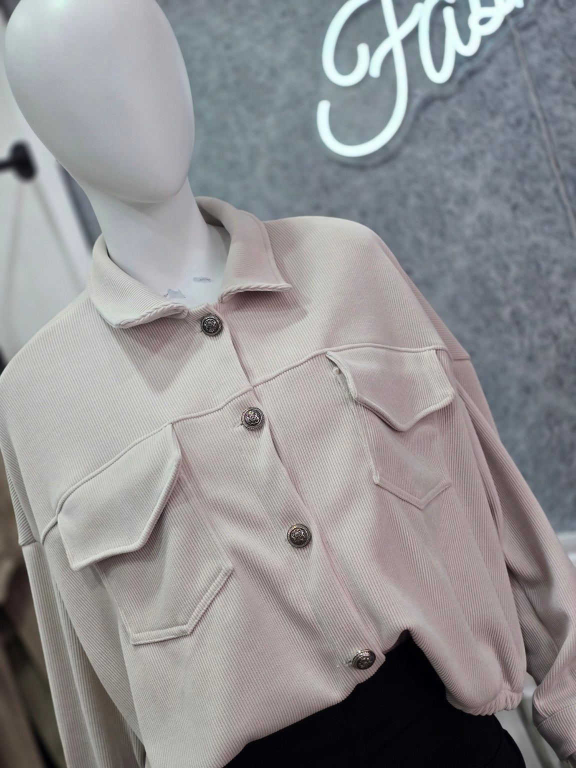 Damenjacke im Oversize-Style – Beige