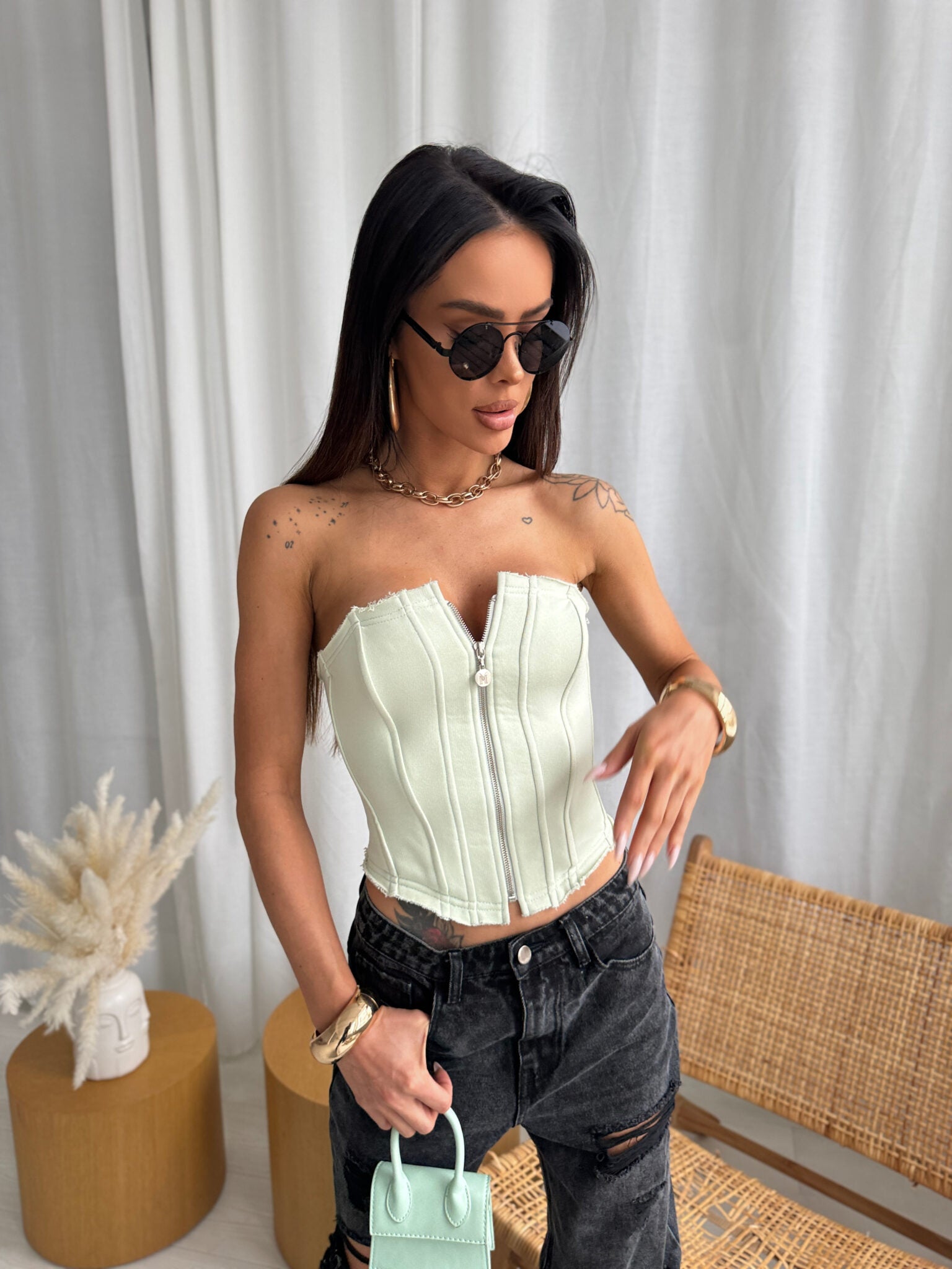 Corset top LAMANUEL – figure-hugging and modern