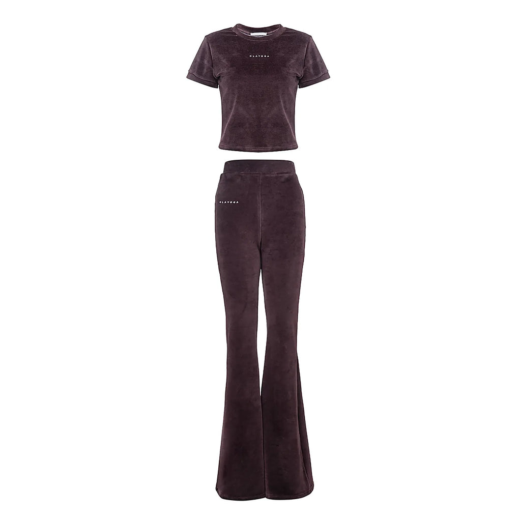Damen Samt-Set OLAVOGA – T-Shirt & Schlaghose