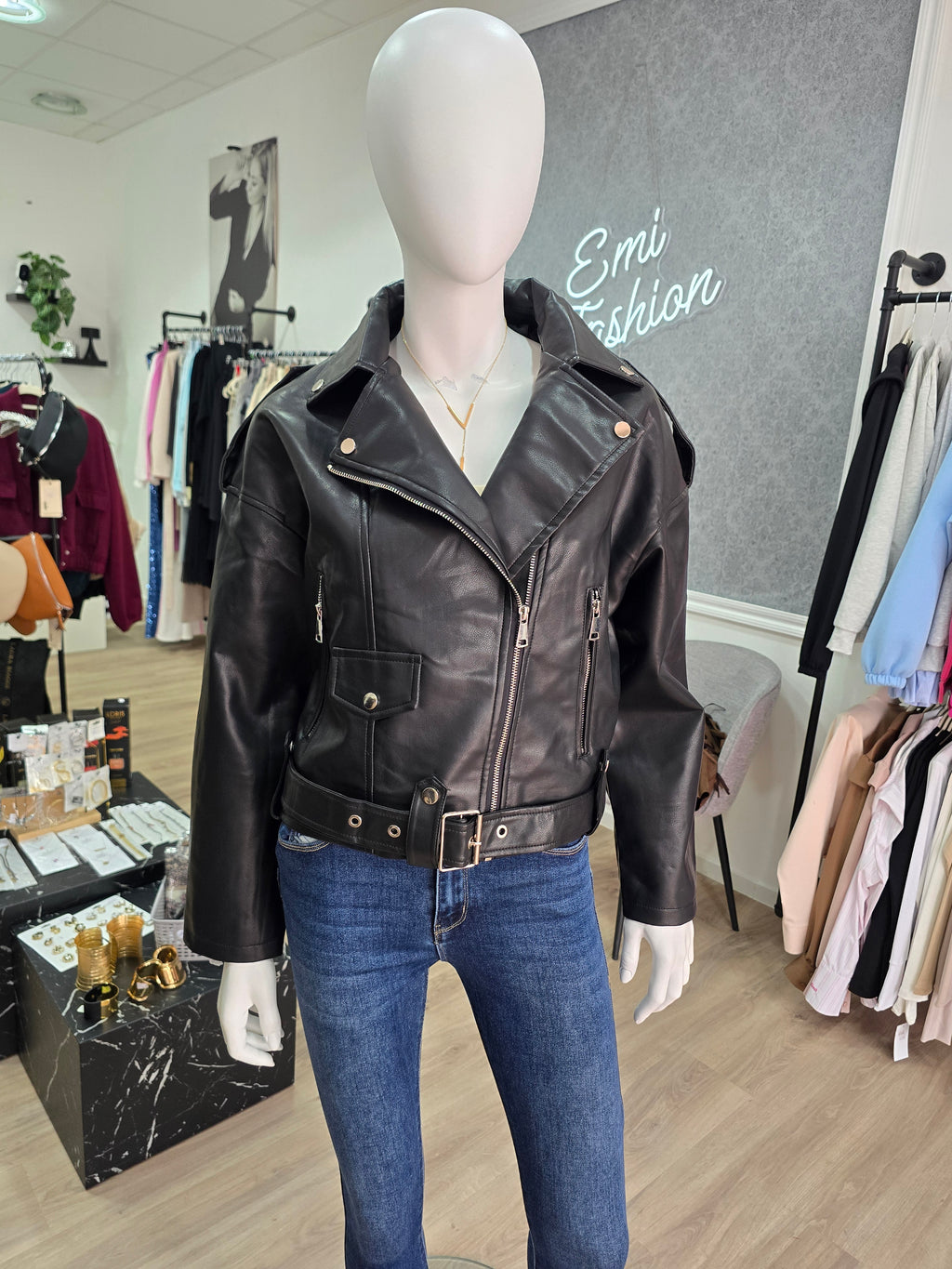 Oversize Bikerjacke „WANTED