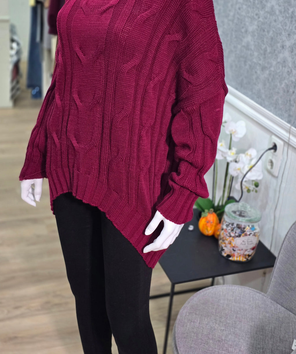 Oversize Rollkragenpullover mit Zopfmuster – Beige,Bordo