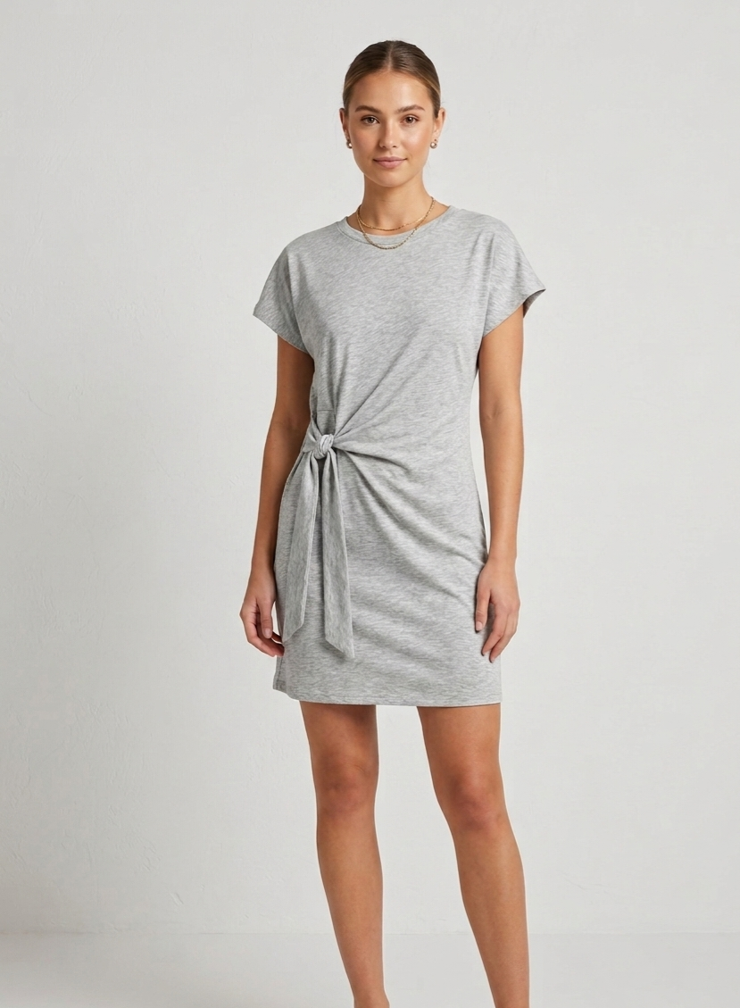 Basic Kleid mit Bindung – minimalistisch & bequem