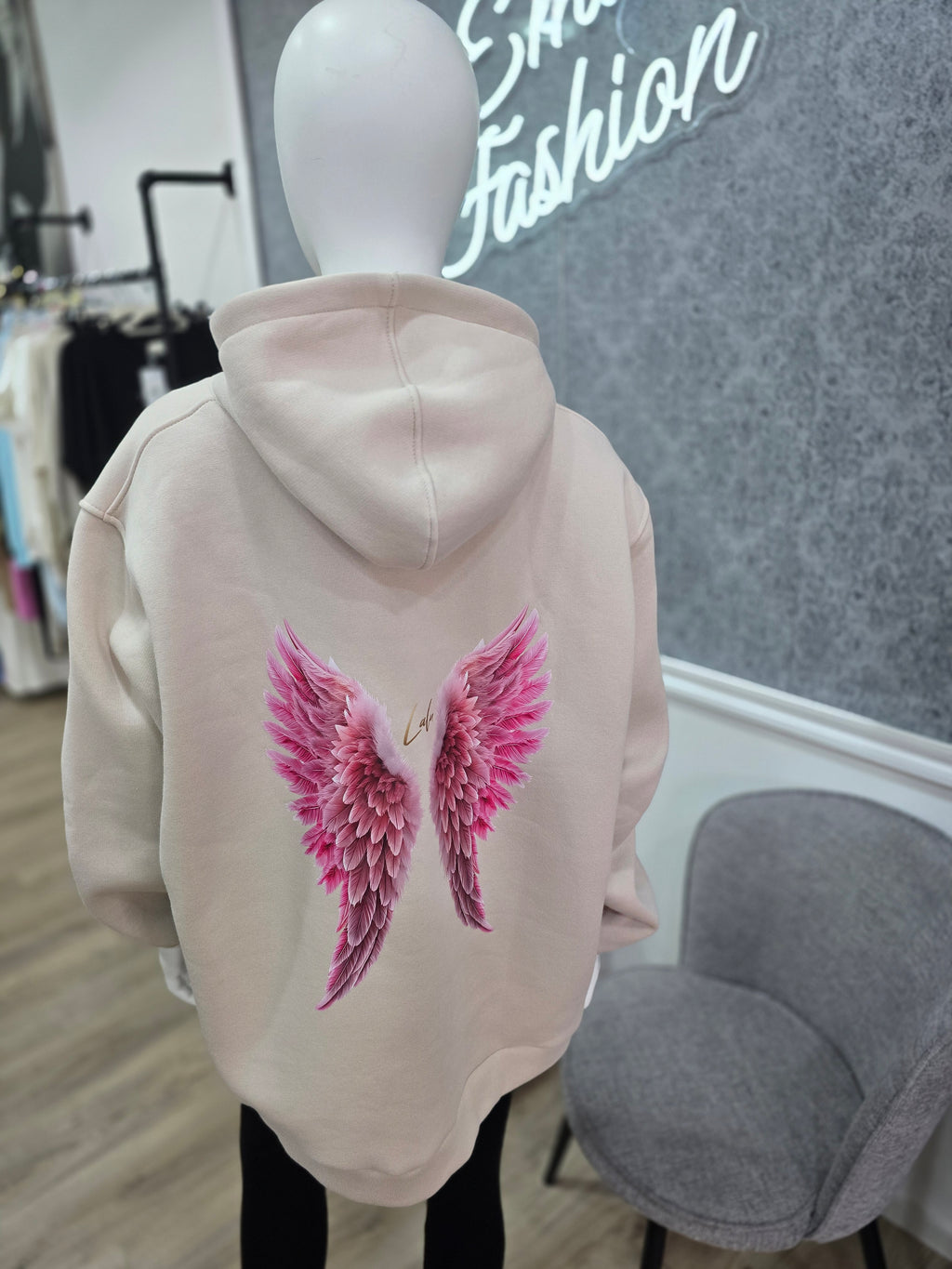 Sweatshirt mit Tasche und Kapuze von LALU
