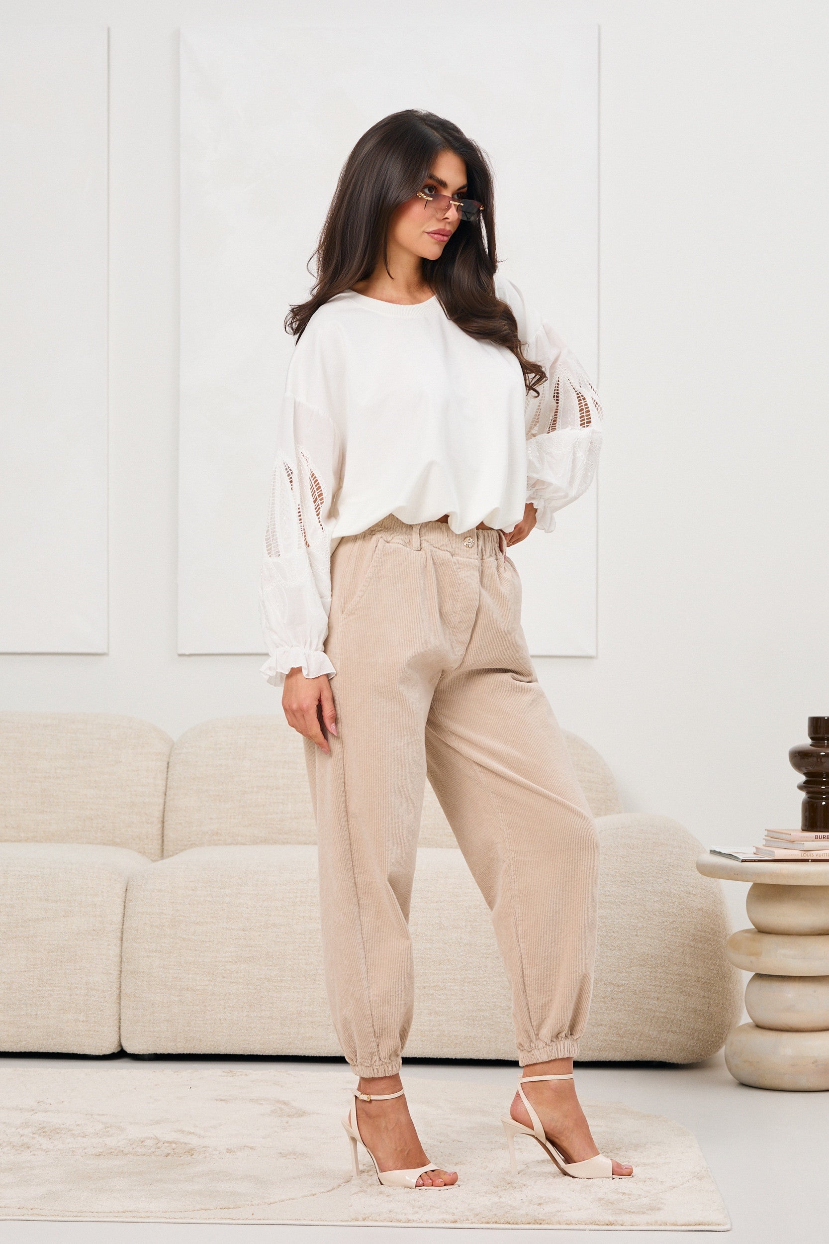 Cord-Joggerhose mit hohem Bund