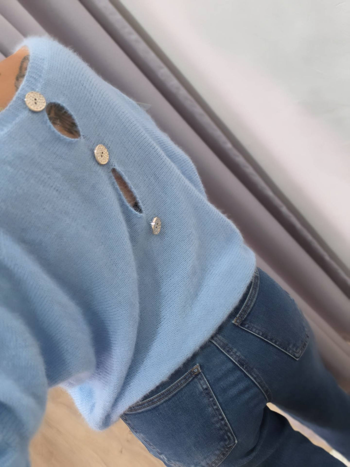 Flauschiger Oversize-Pullover mit Rückendetails