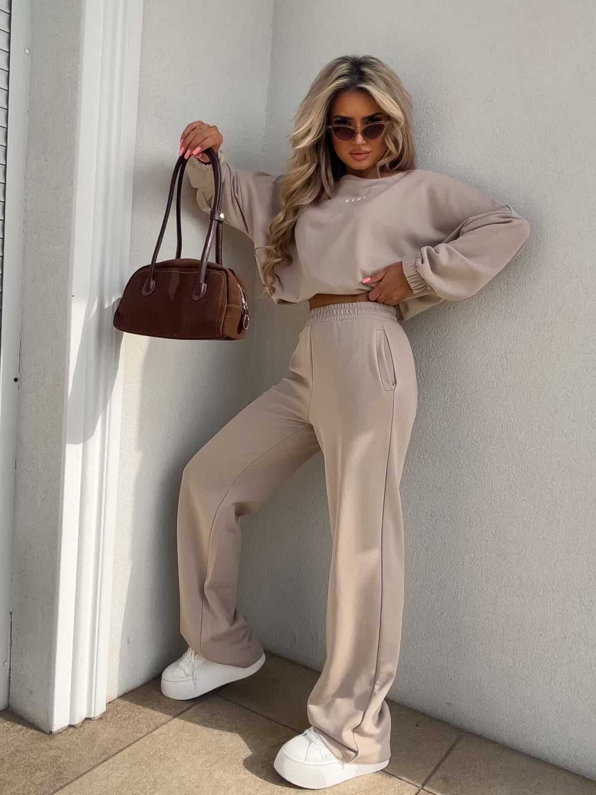 Set SYDNEY By Me