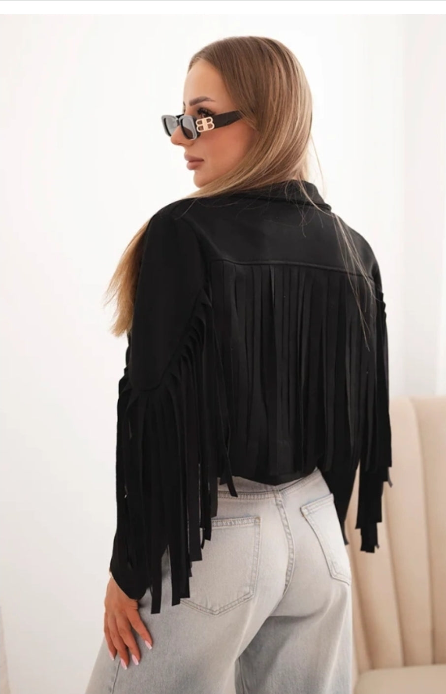Damenjacke mit Fransen – Boho Vibes aus Italien