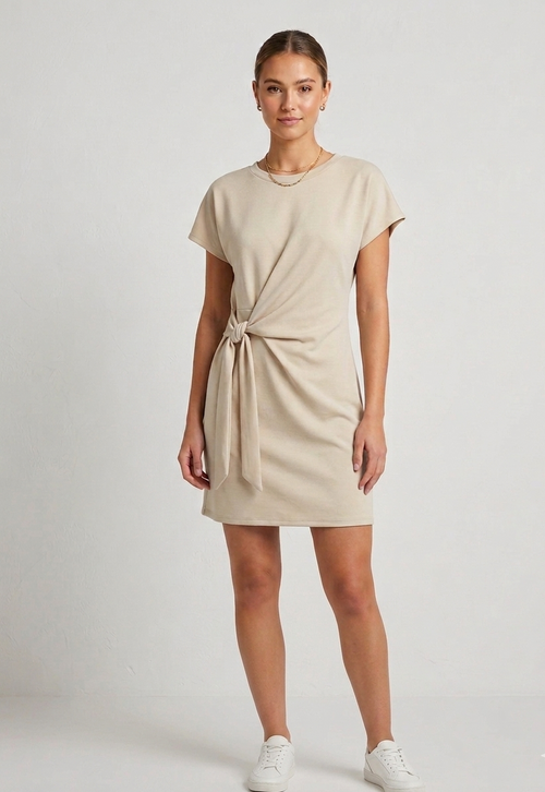 Basic Kleid mit Bindung – minimalistisch & bequem