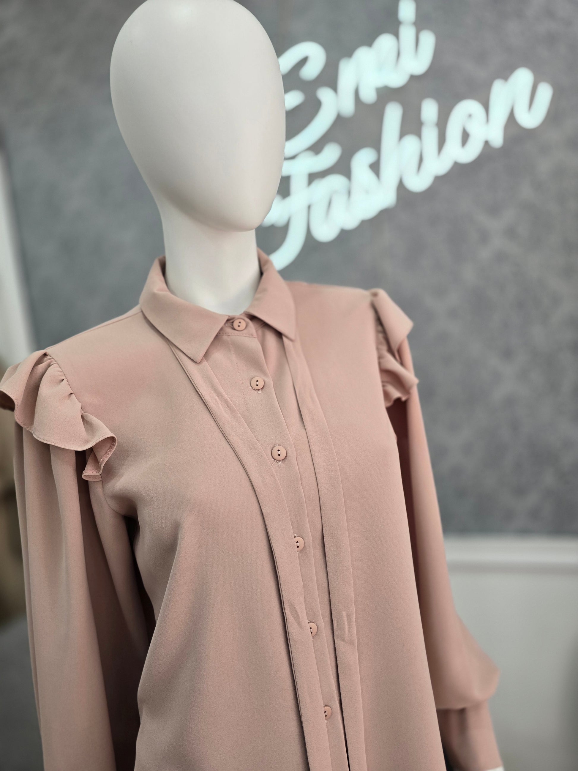 Elegante Damenbluse mit Schleife