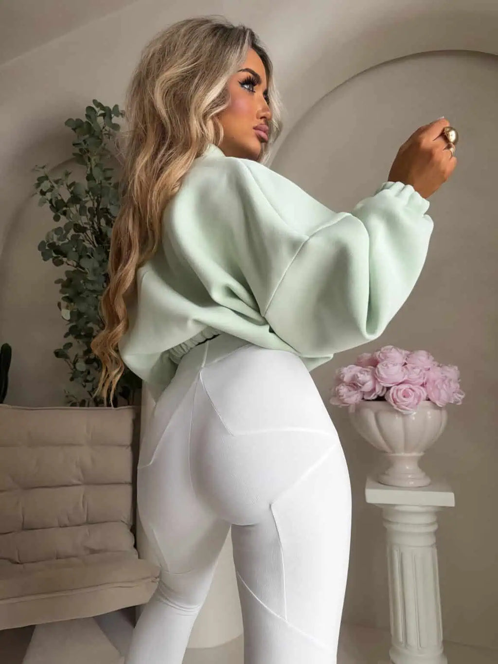 Damen Sweatjacke – Sportlich & Modern