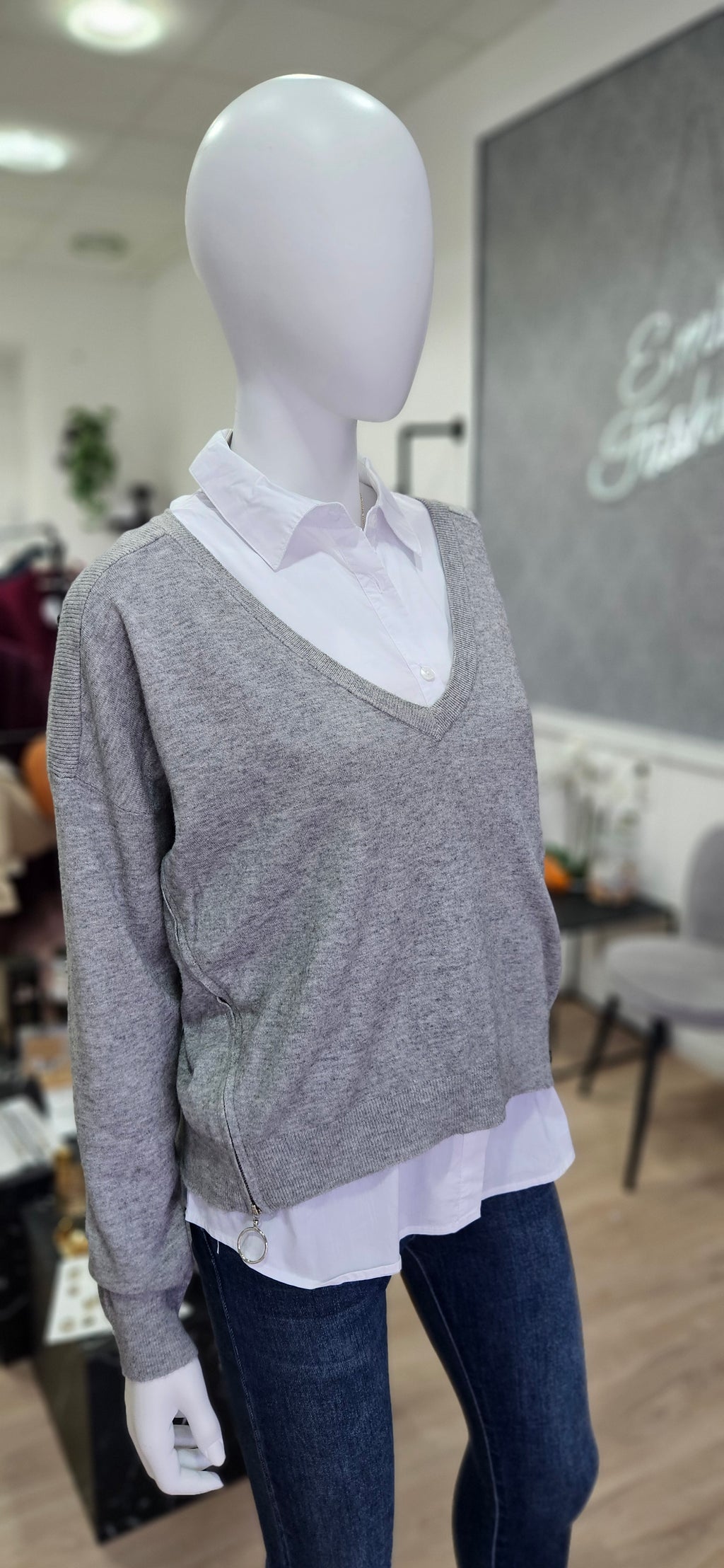 2-in-1 Layering-Pullover mit Hemd-Einsatz