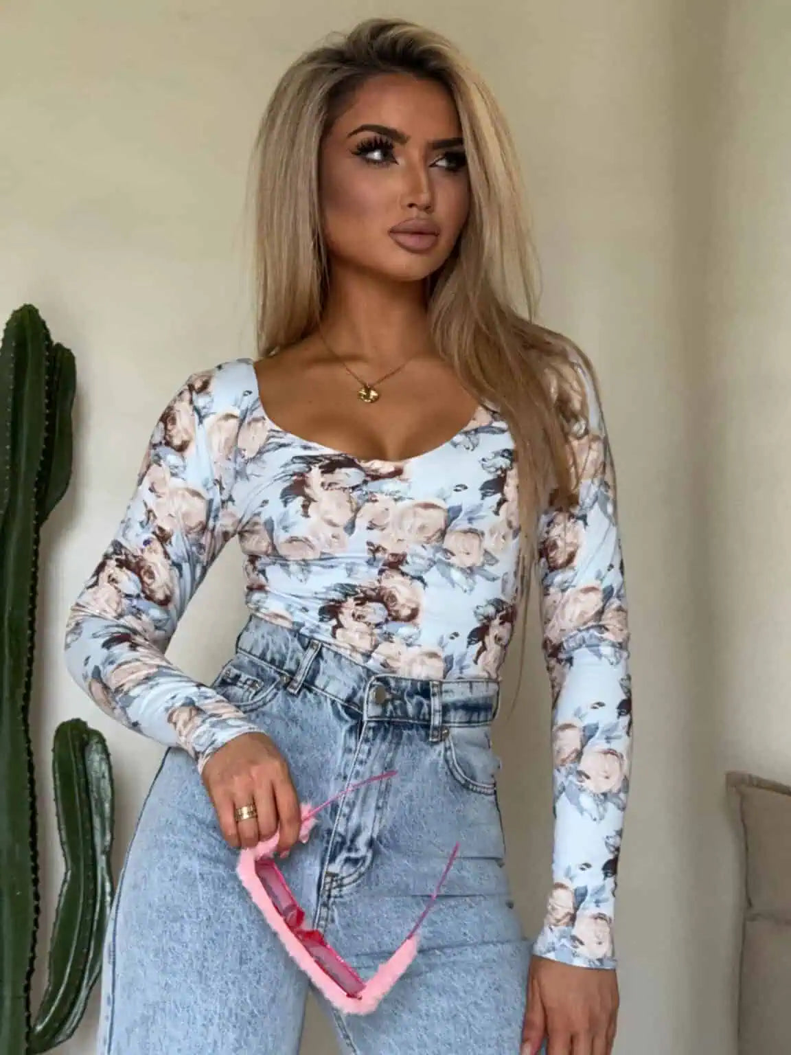 Bluse Venezia – Damenbluse mit V-Ausschnitt
