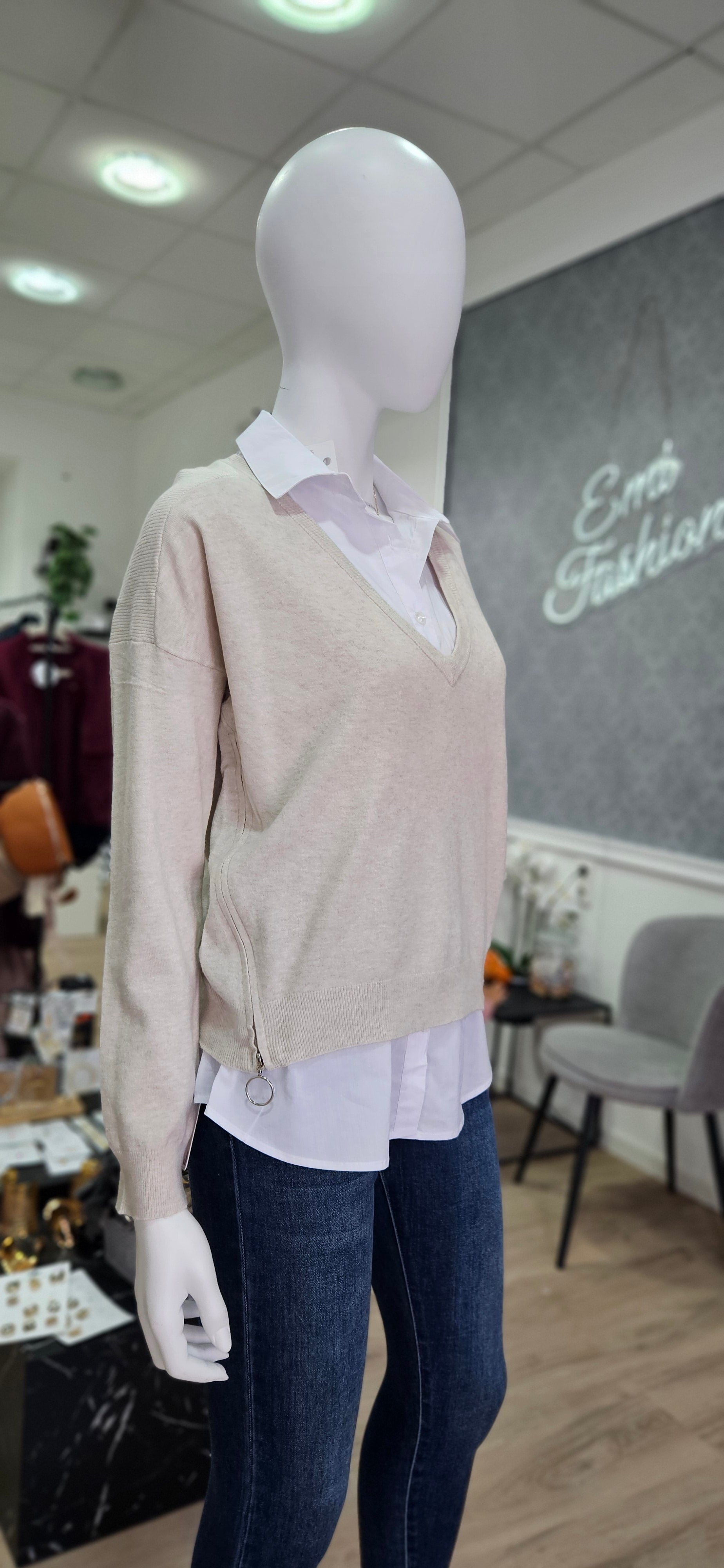 2-in-1 Layering-Pullover mit Hemd-Einsatz
