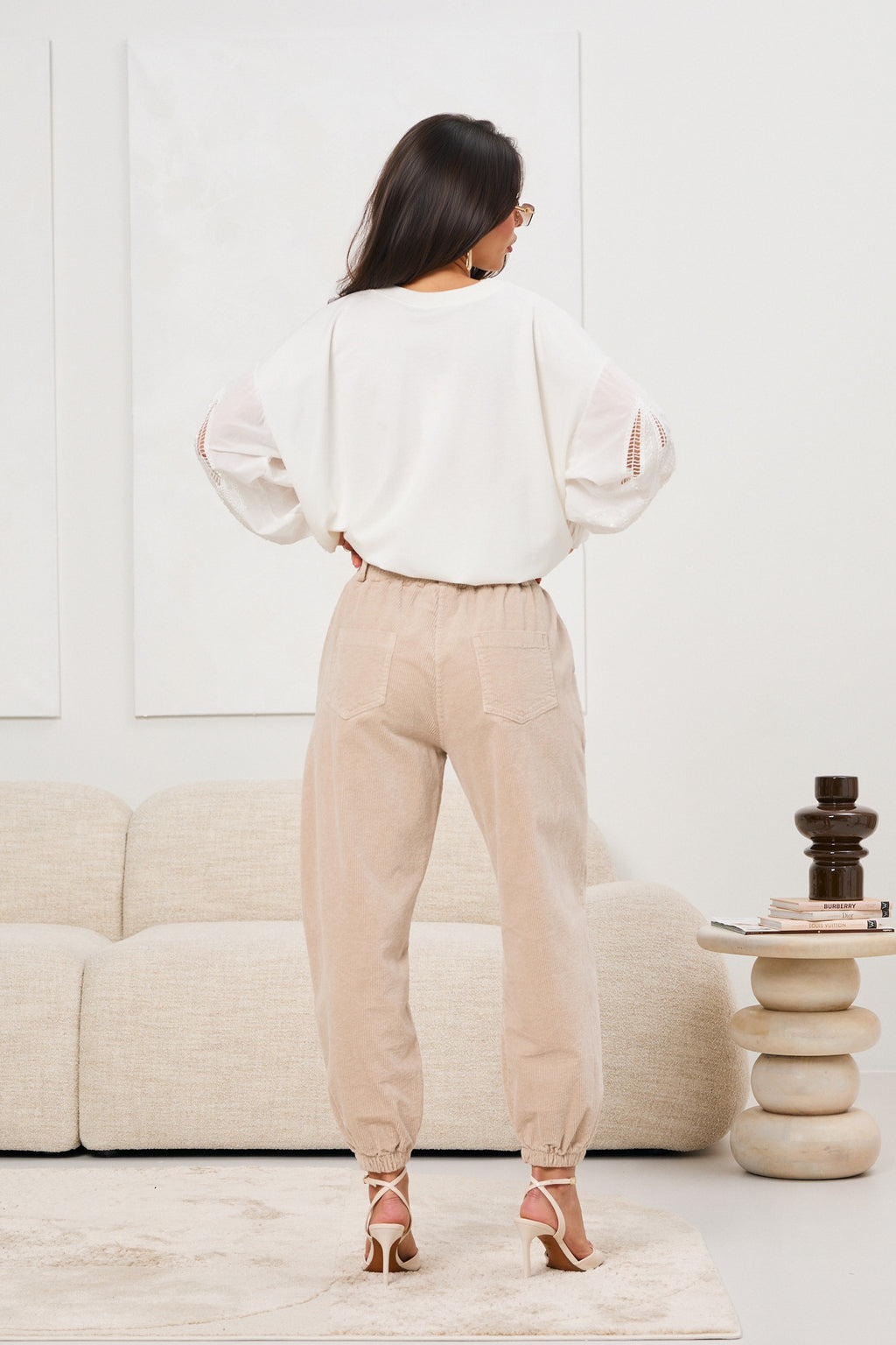 Cord-Joggerhose mit hohem Bund