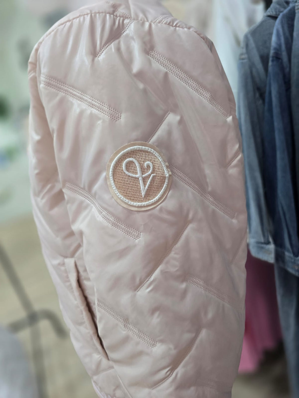 Elegante Stepp-Bomberjacke "Velsatino"