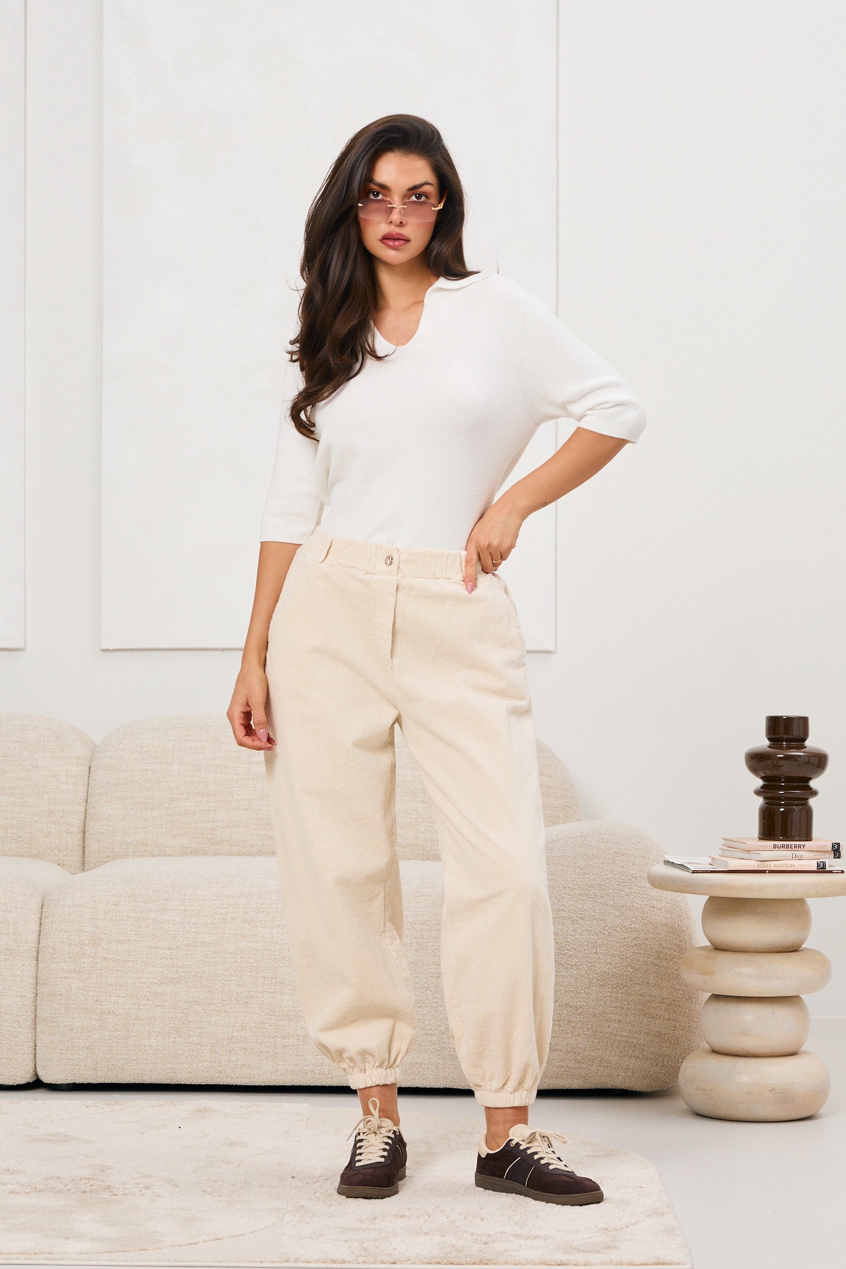 Cord-Joggerhose mit hohem Bund