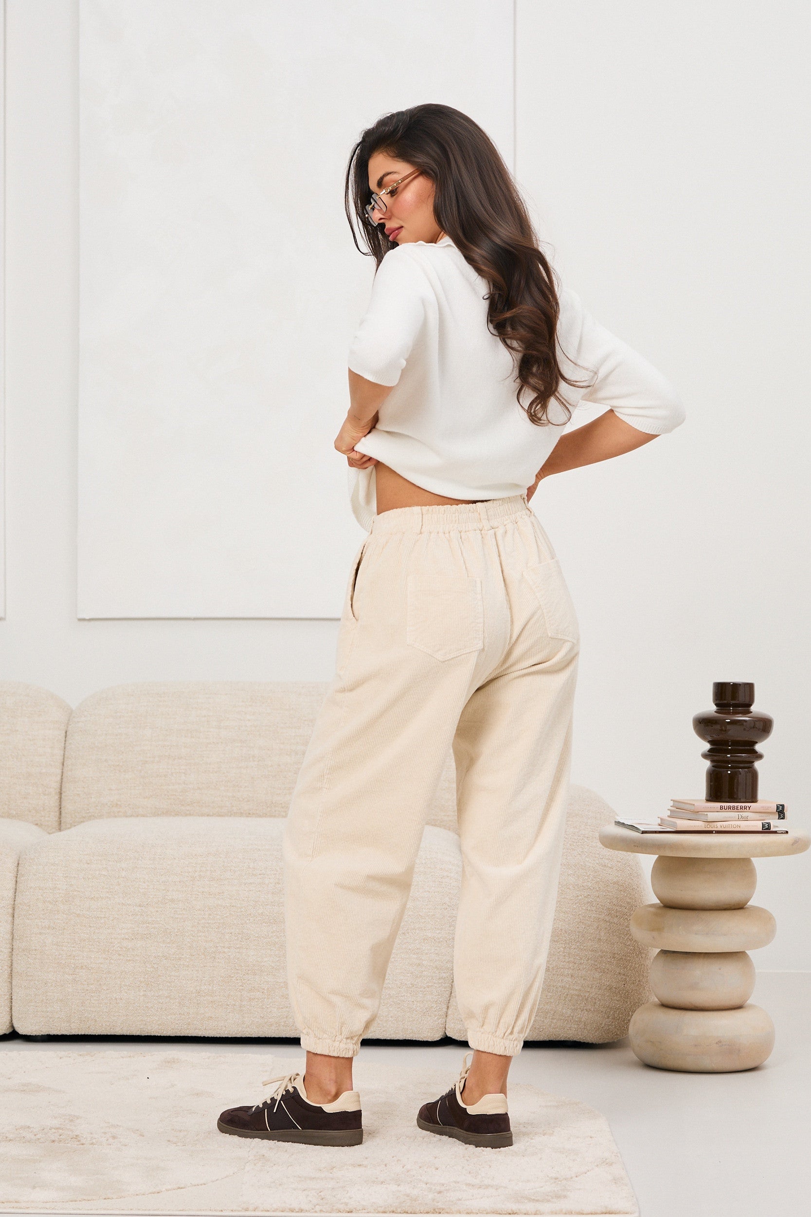 Cord-Joggerhose mit hohem Bund